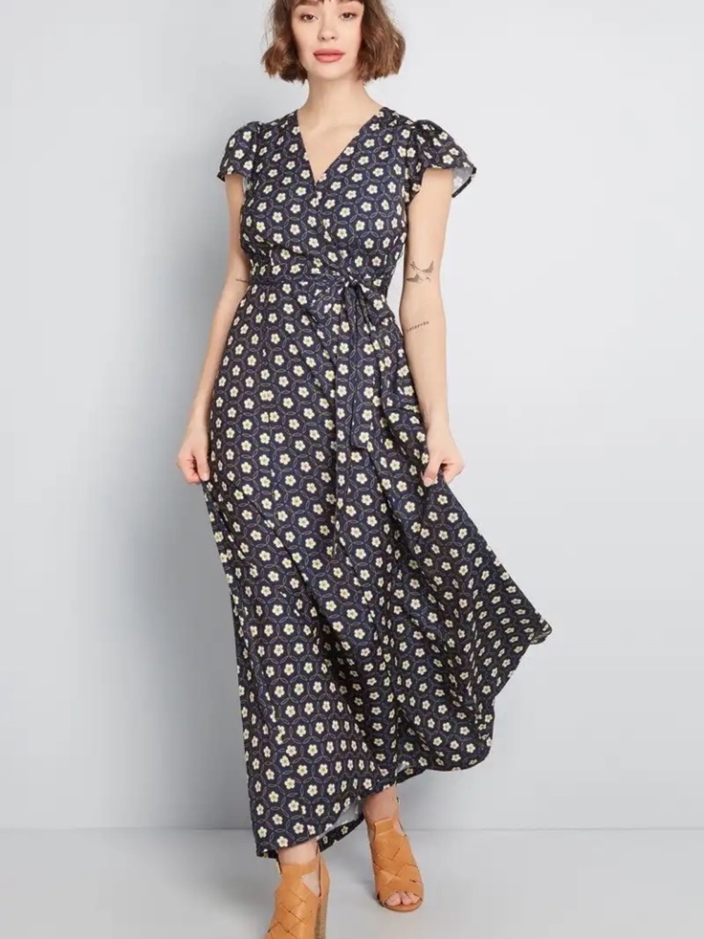 Modcloth Navy & Cream Floral Geo Surplice V-Neck Short Sleeve Maxi Dress SZ XL